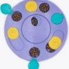 Zippy Paws ZP454 SmartyPaws Puzzler – Purple SmartyPaws Puzzler – Donut Slider – Honden Behendigheidsset – Honden Behendigheid – Honden Speelgoed – Honden Speeltje – Behendigheid Hond – Hond Beloning Spel – Beloningsspeelgoed Hond -Huisdier Speelgoed Winkel 1094x1200