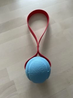 Chuckit Fetch Ball Sling – Blauw – Large- Biothane – Speelgoed – Honden – Apporteer