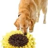 Snuffelmat Voor Hond En Kat – Zonnebloem – Honden Speelgoed – Speciale Korting – Hersenwerk – Uitverkoop – Voor Elke Hond -Trainingsmat – Anti Schrok – 38 Centimeter -Huisdier Speelgoed Winkel 900x1200 2
